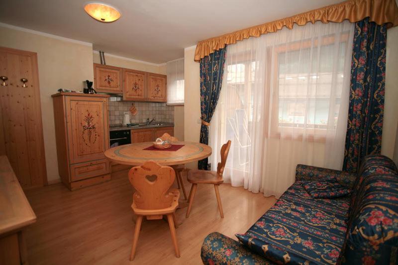 Casa Maurivan Canazei Kültér fotó