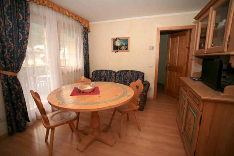 Casa Maurivan Canazei Kültér fotó