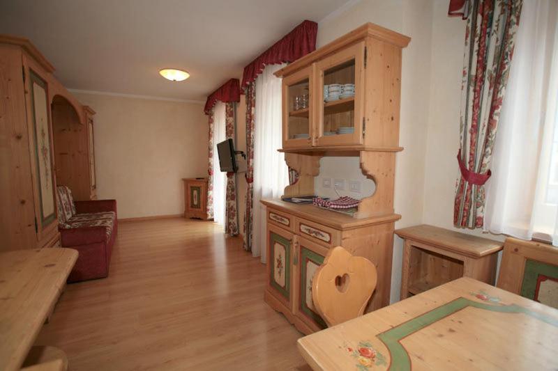 Casa Maurivan Canazei Kültér fotó