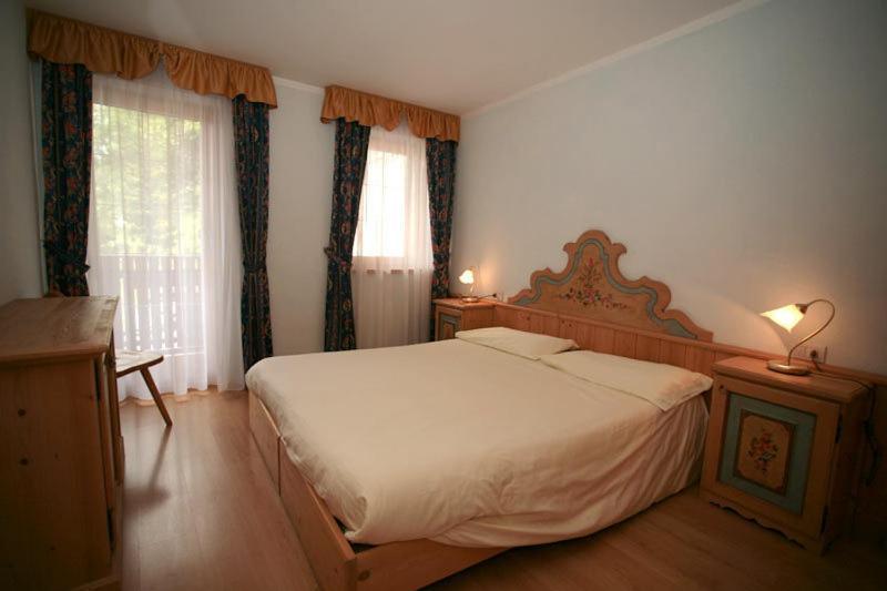 Casa Maurivan Canazei Szoba fotó